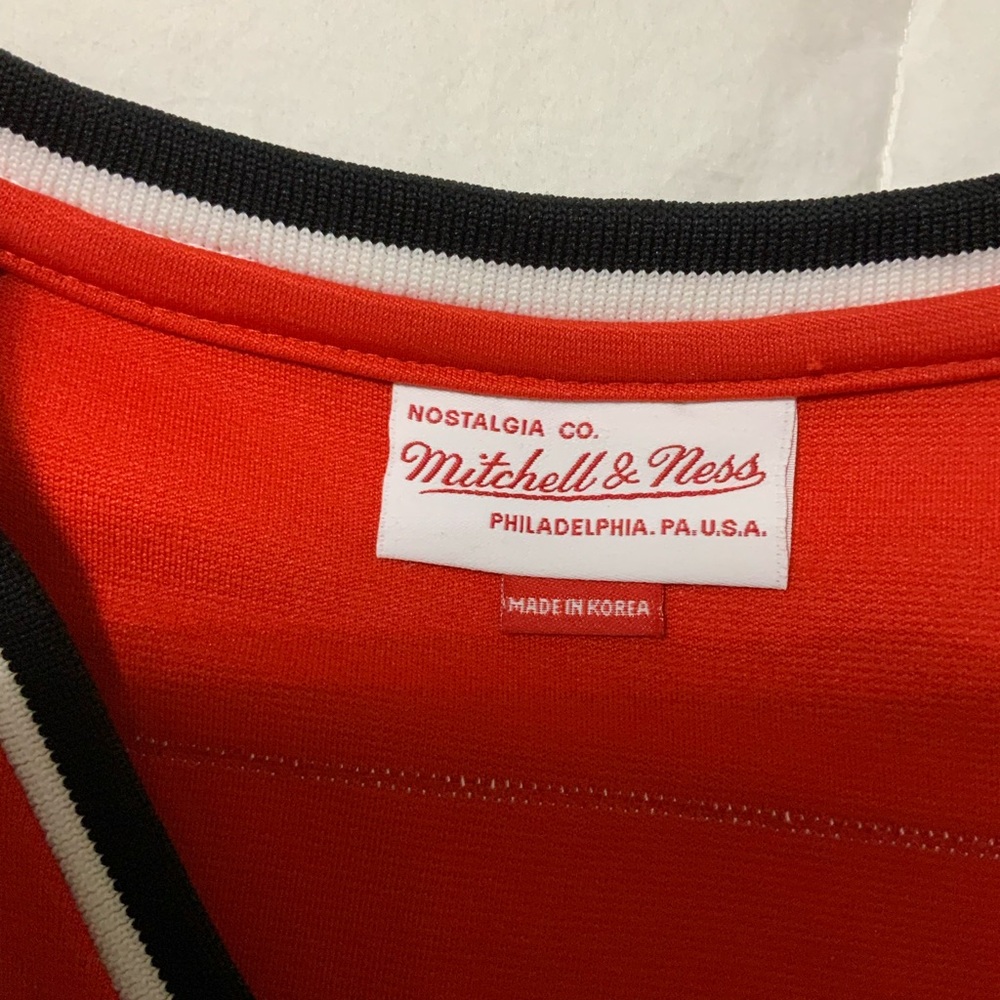 Mitchell And Ness Authentic Philadelphia Flyers 1974-75 Bill Barber Jersey, - Picture 4 of 8
